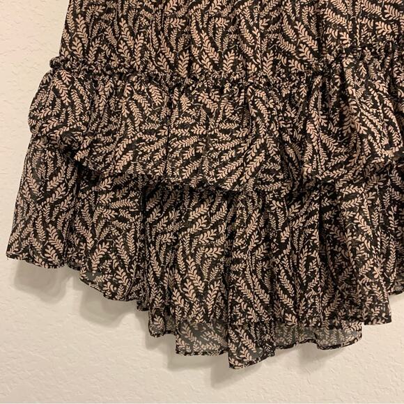 MISA Los Angeles Marion Black and Mauve Pink Tiered Ruffle Mini Skirt XS - Picture 7 of 10